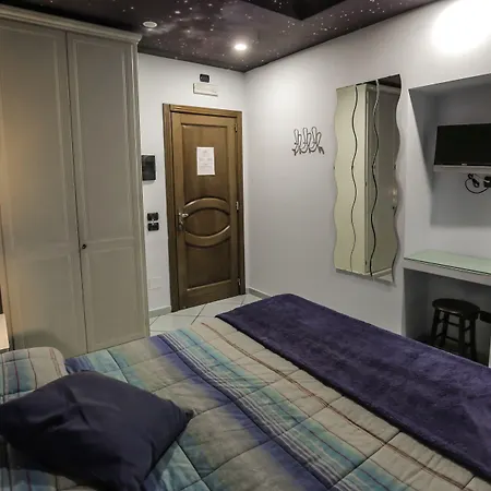 מלון Pompei Valley Boutique Hotel 3*